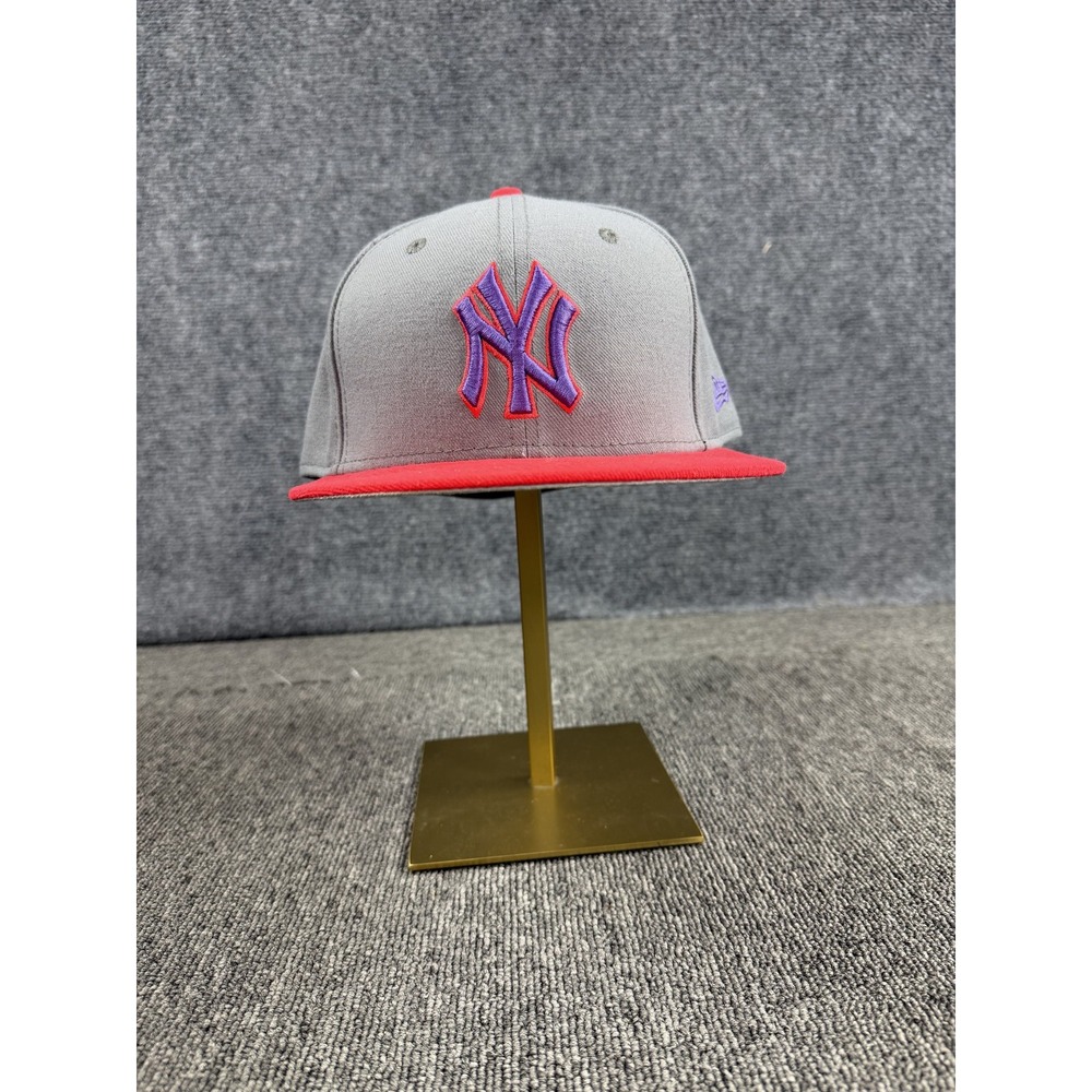 New York Yankees Hat Cap Fitted Mens 7 3/8 Gray Red MLB Baseball New Era 59FIFTY
